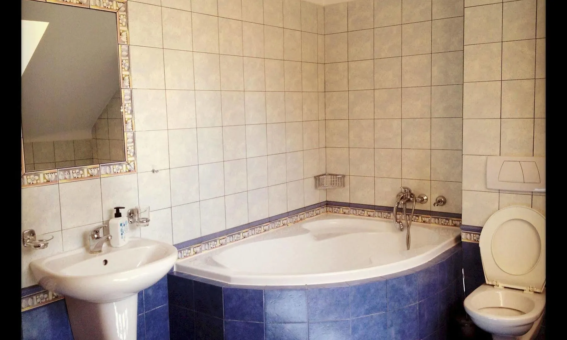 Hostel Mango Prague