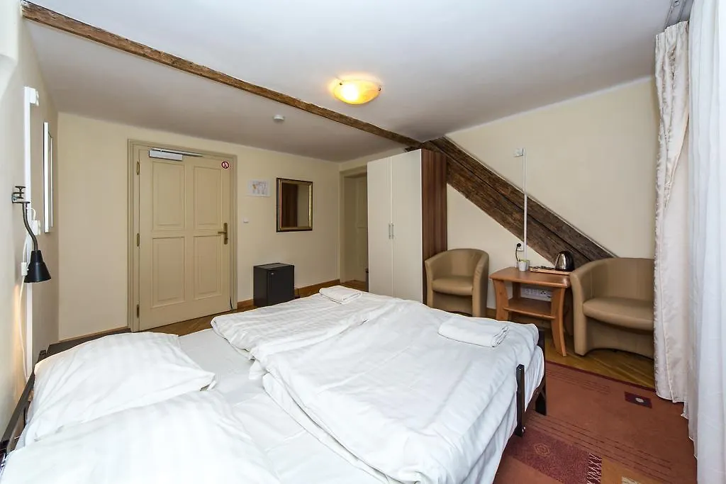 Hostel Mango Prague